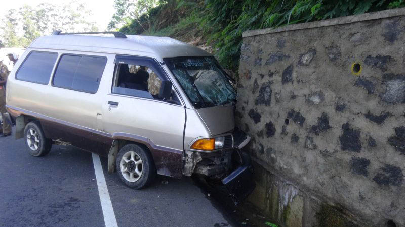 Van - Accident - 0124