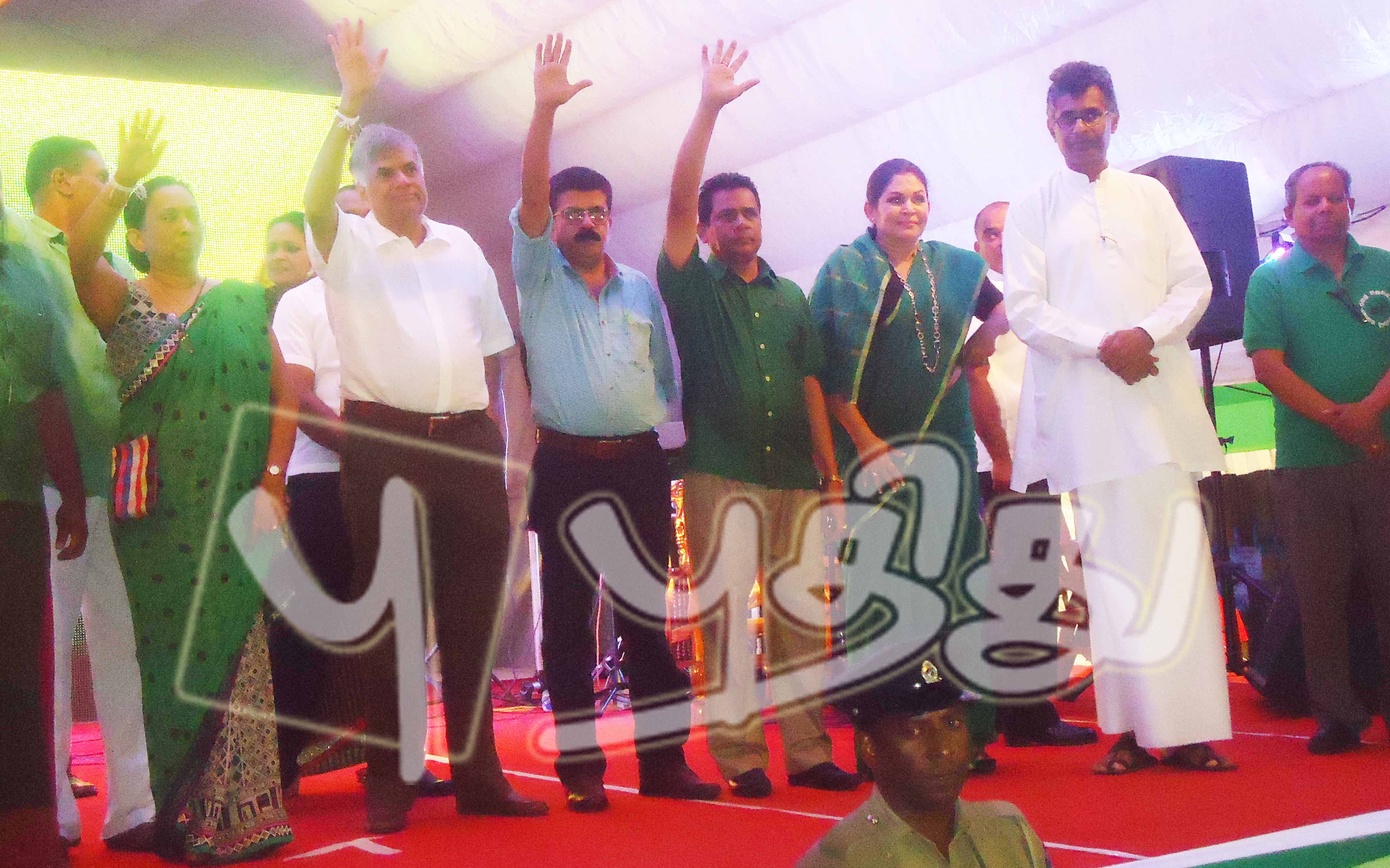 நாட்டை மேம்படுத்தும் திட்டத்துக்காக, ஐ.தே.முன்னணிக்கு 130 ஆசனங்களை வழங்குமாறு ரணில் கோரிக்கை