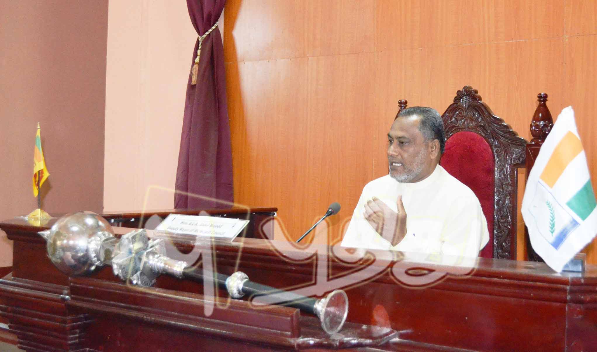 பிரதமரின் வாக்குறுதிக்கிணங்க, சாய்தமருது பிரதேச சபையினைப் பிரகடனப்படுத்துமாறு; கல்முனை பிரதி முதல்வர் கோரிக்கை