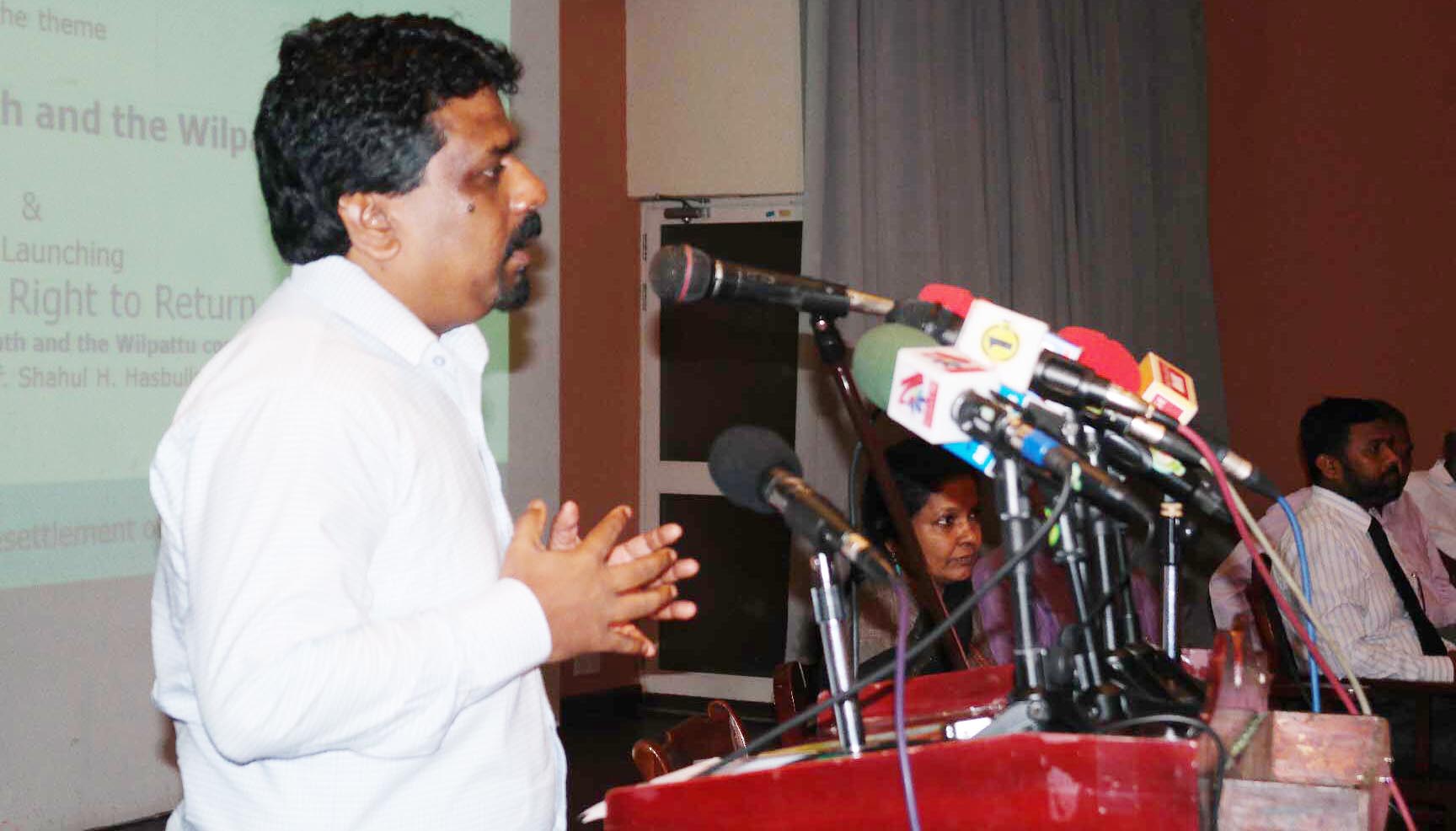 வடக்கு மக்களை மீளக் குடியமர்த்துவதற்கான பொறி முறையை அரசாங்கம் மேற்கொள்ள வேண்டும்; ஜே.வி.பி. தலைவர்