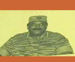 கண்டியில் புலிகளின் தலைவர் பிரபாகரன்; பொலிஸார் விசாரணை