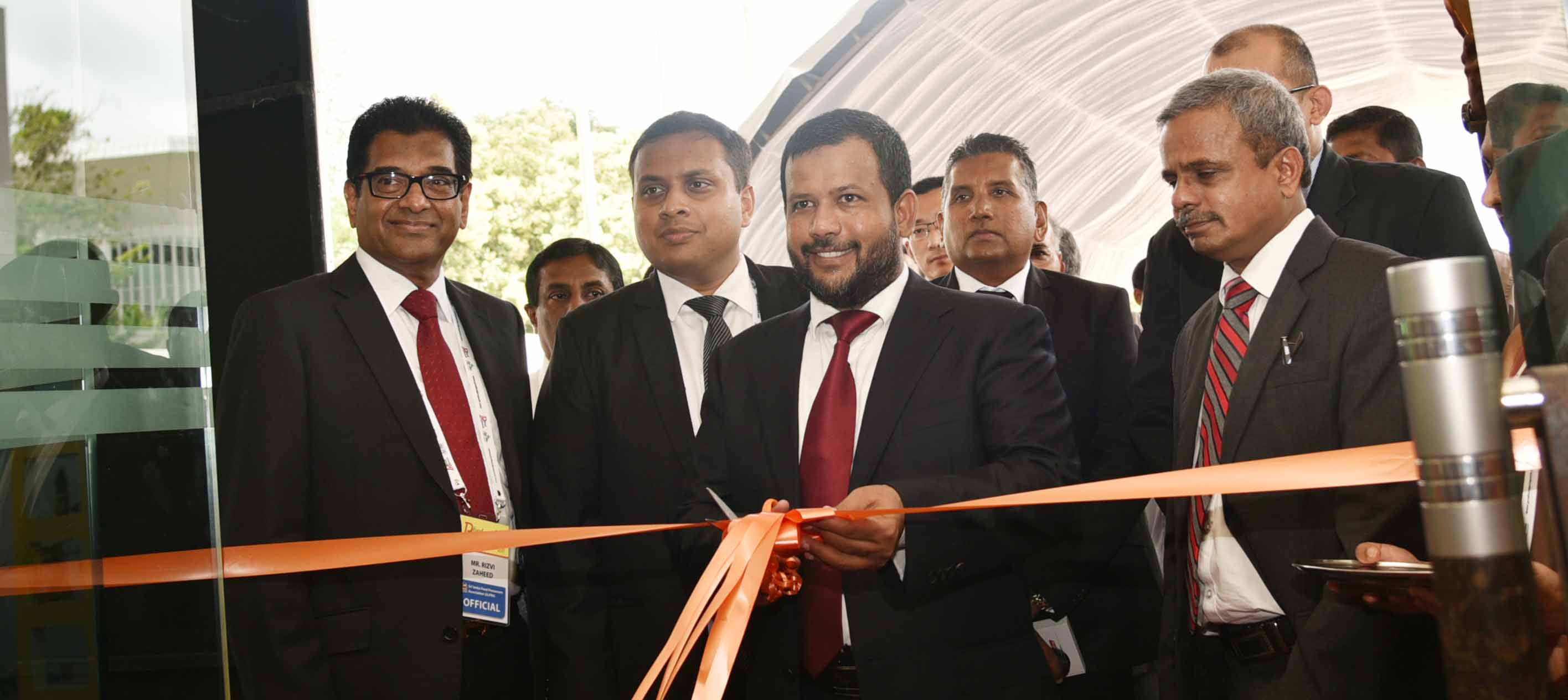 உணவுப் பரிசோதனை ஆய்வு கூடம், இலங்கையில் முதன் முறையாக நிறுவப்படவுள்ளது: அமைச்சர் றிசாட் தகவல்