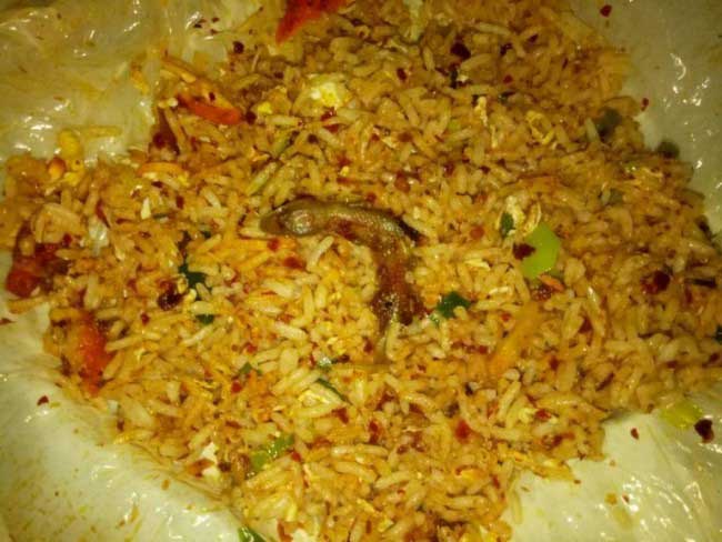 யாழ்ப்பாணத்தில் ‘பல்லி’ச் சாப்பாடு; பொதுச் சுகாதாரப் பரிசோதகர்கள் எங்கே?