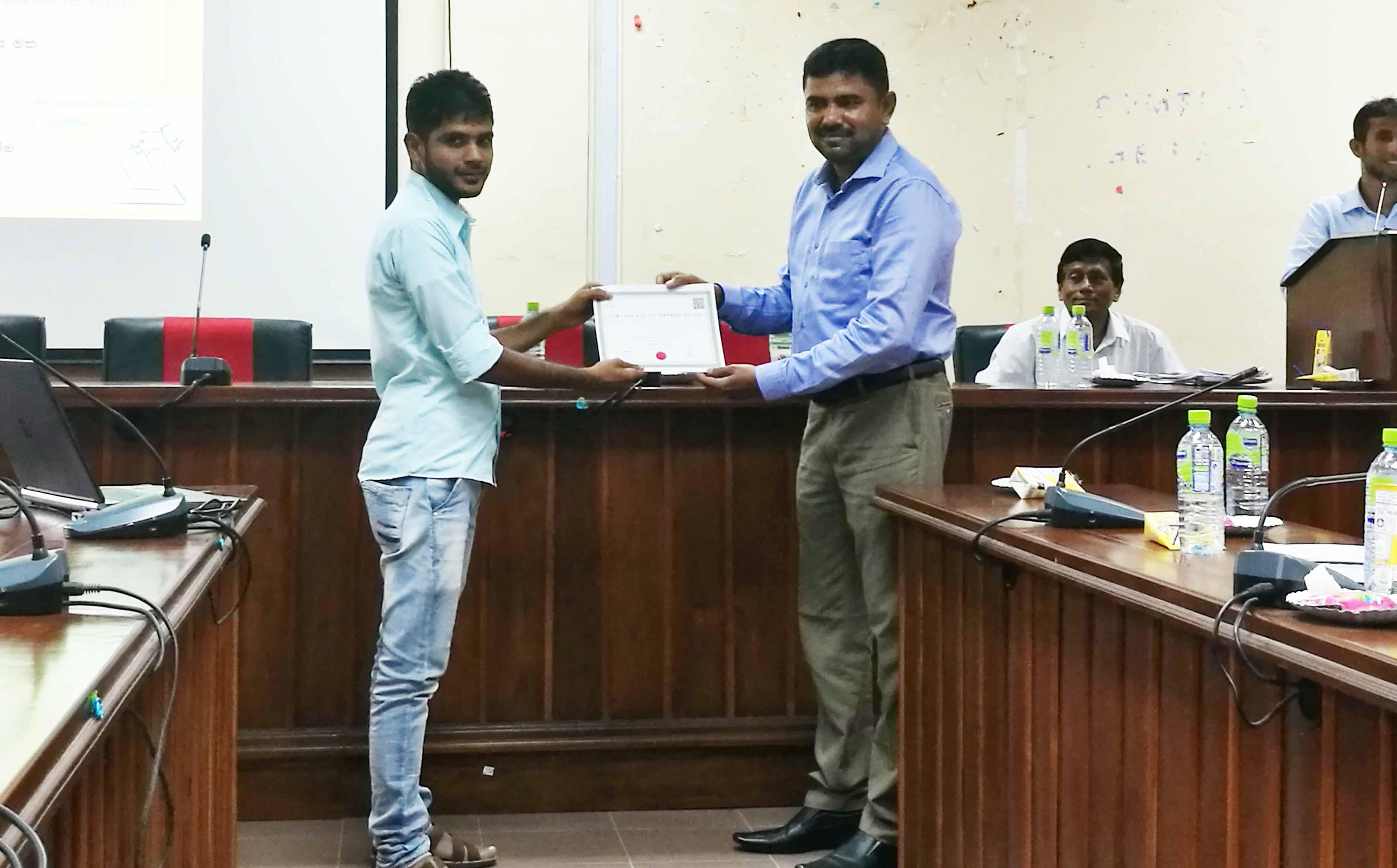 தென்கிழக்கு பல்லைக்கழகத்தில் புதிய தேர்தல் முறைமை தொடர்பான செயலமர்வு