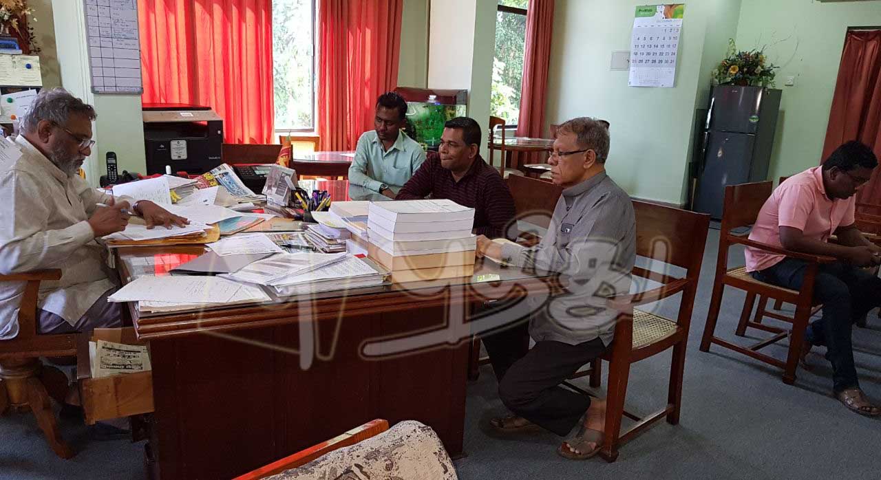 அஷ்ரப்பின் யாப்புடன் ஐக்கிய சமாதான கூட்டமைப்பு உதயம்; தவிசாளர் பசீர், செயலாளர் ஹசனலி