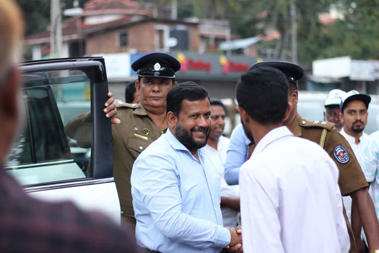 இனவாதம் இங்கு தலைவிரித்தாடுவதாலேயே, நாங்கள் வர வேண்டியேற்பட்டது: அக்குரணையில் அமைச்சர் றிசாட்