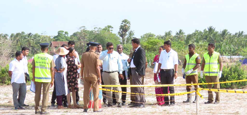 காணாமல் போன பொலிஸ் உத்தியோகத்தர்; கருணாவின் ஆட்கள் சிக்கினர்: புதைத்த சடலத்தை தேடும் பணி ஆரம்பம்