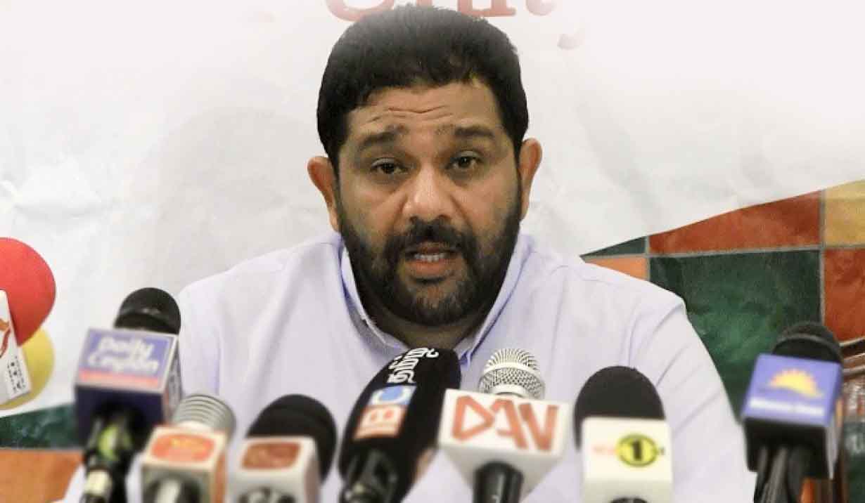 முன்னாள் நாடாளுமன்ற உறுப்பினர்களுக்கு பிரதமர் அழைப்பு விடுத்துள்ள கூட்டம், நாடக பாணியிலேயே அமையும்: அசாத் சாலி