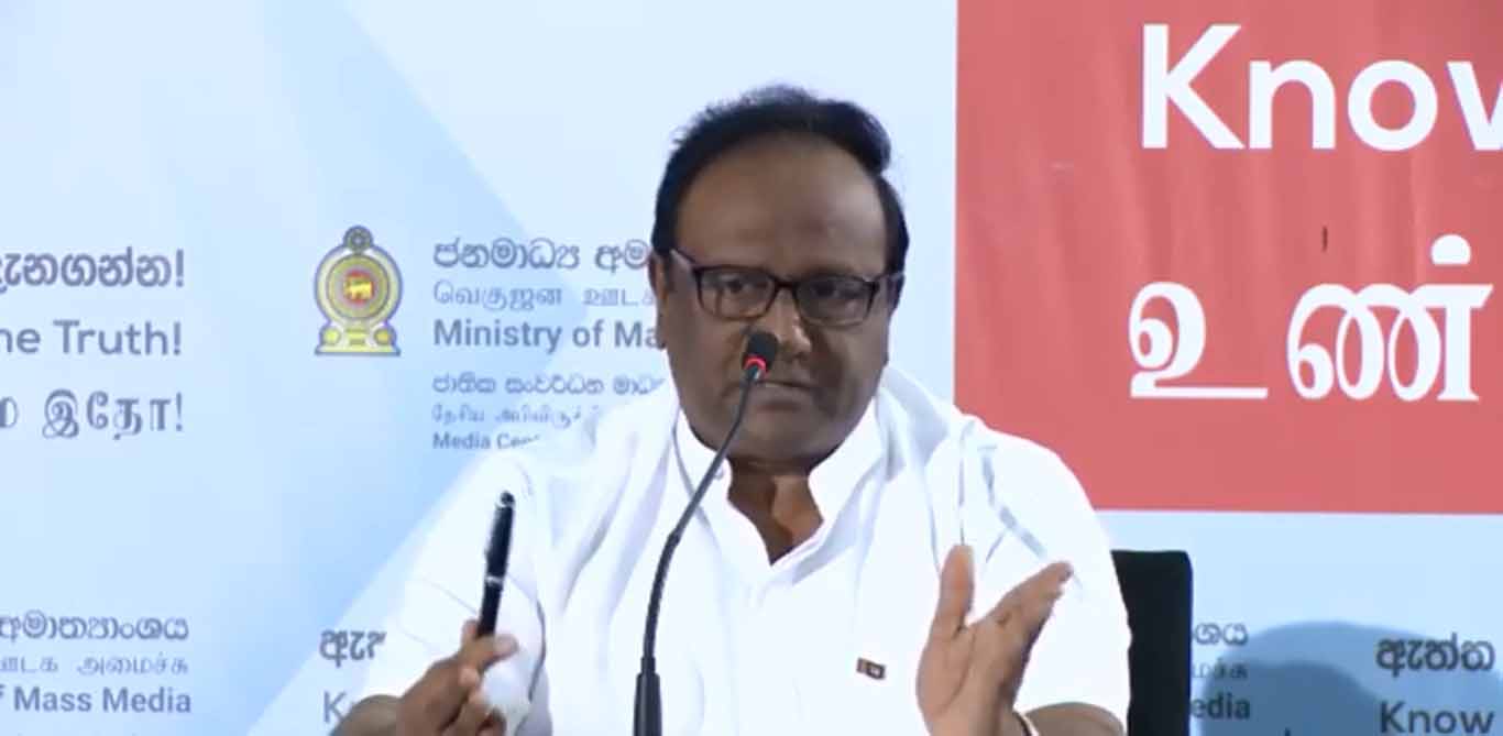 நடிகை விவககாரம்: அமைச்சர் சரத் வீரசேகர பதவியிலிருந்து விலக வேண்டுமென, ஆளுங்கட்சிக்குள் அழுத்தம்