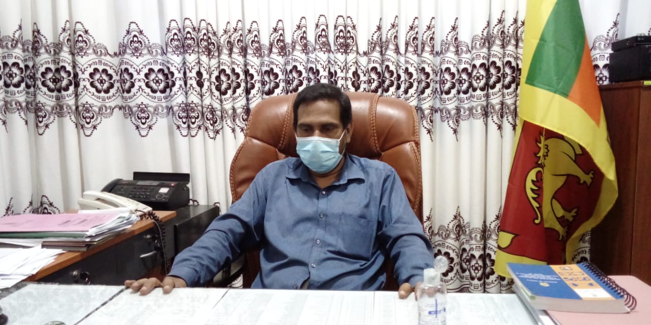 கல்முனை உப பிரதேச செயலாளர் எனது அறிவுறுத்தல்களை கேட்பதில்லை; அரசாங்க அதிபருக்கும் முறையிட்டுள்ளேன்: பிரதேச செயலாளர் லியாகத் அலி