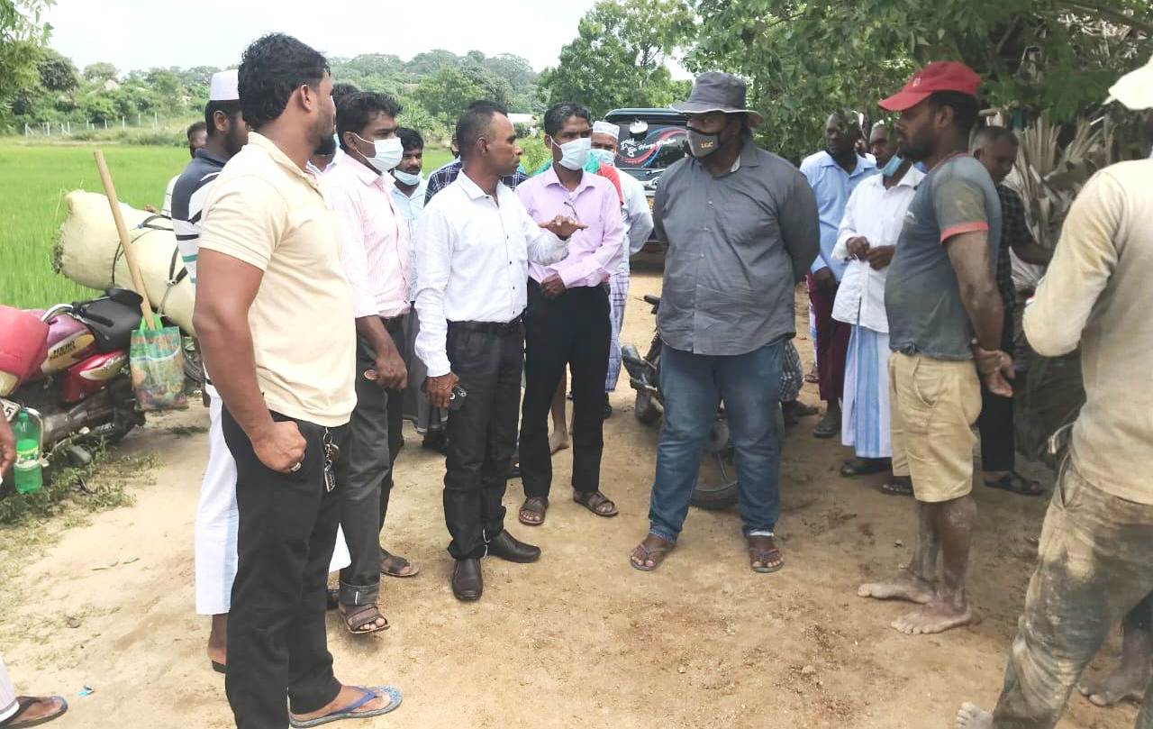 ரஹ்மத் நகரில் நீர் வழங்கல் அதிகார சபையின் சட்ட விரோத செயற்பாடு; அட்டாளைச்சேனையின் ஒரு பகுதியை இறக்காமத்துக்கு அபகரிக்கும் சூழ்ச்சியின் ஒரு பகுதியா?