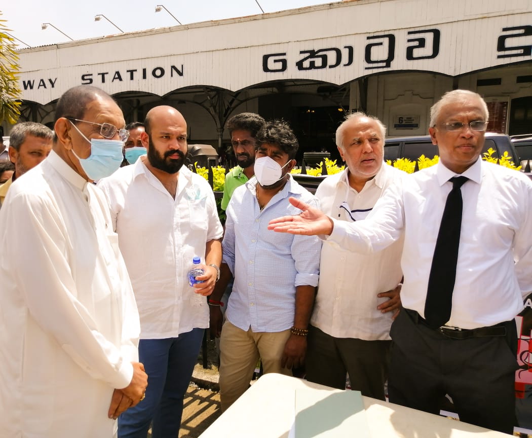 பயங்கரவாத தடைச் சட்டத்தை நீக்கக் கோரும் கையெழுத்துப் போராட்டம்: நாடாளுமன்ற உறுப்பினர்களின் பங்குபற்றுதலுடன் கொழும்பில்