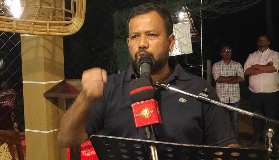 “ஜனநாயகத்தை இவர்கள் கேலி செய்கிறார்கள்”: மக்கள் காங்கிரஸ் தலைவர் றிசாட் பதியுதீன் குற்றச்சாட்டு