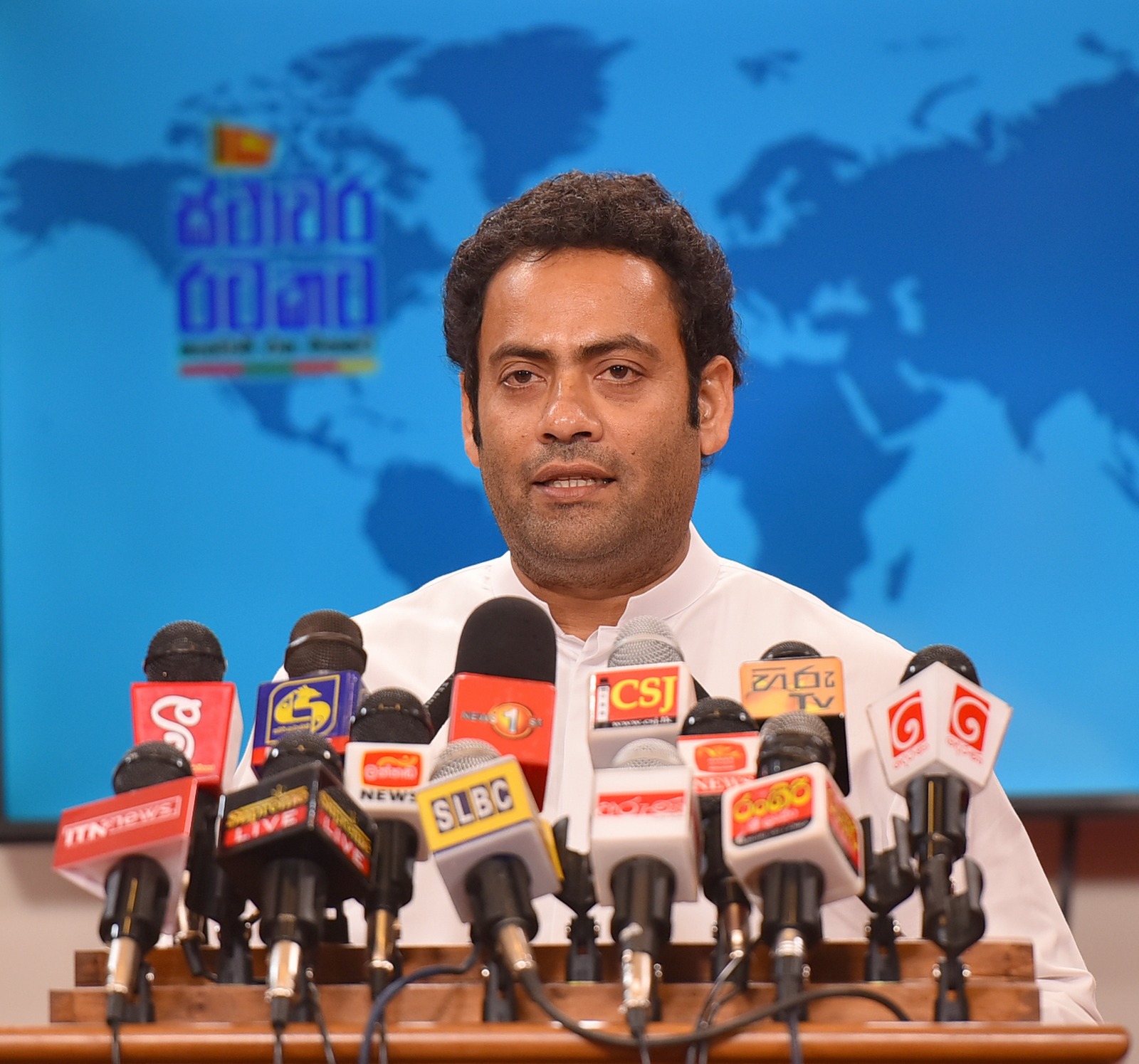 நாட்டின் 70% மின்சாரத் தேவையை புதுப்பிக்கத்தக்க எரிசக்தி மூலம் பெறும் திட்டம் குறித்து, ராஜாங்க அமைச்சர் தகவல்