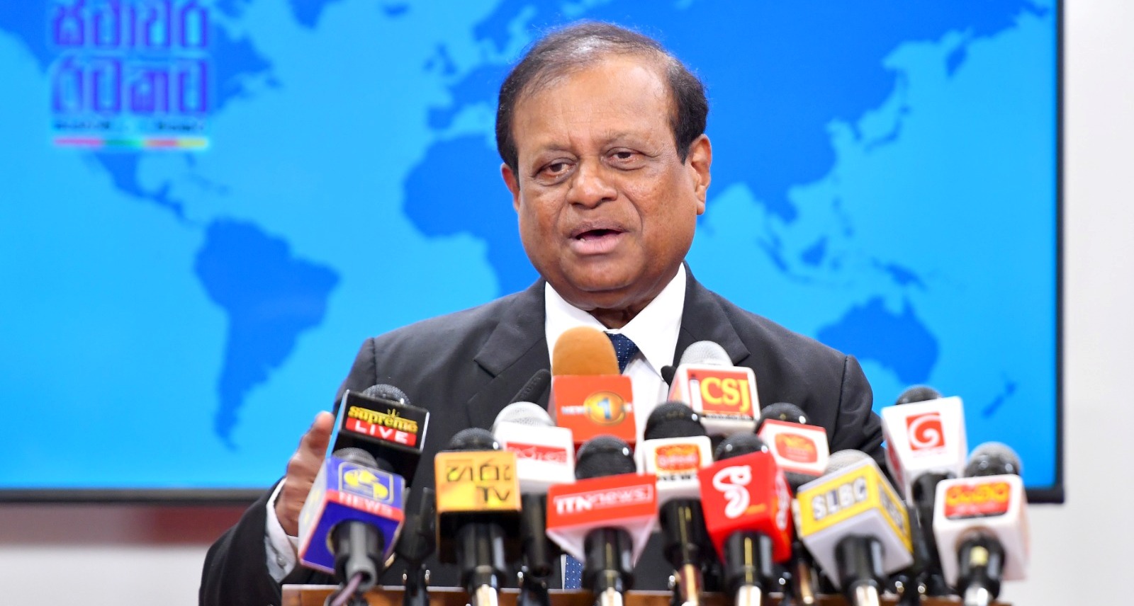‘சுரக்ஷா’ மாணவர் காப்புறுதித் திட்டம்: இன்று முதல் மாணவர்கள் பயனடைய முடியும்