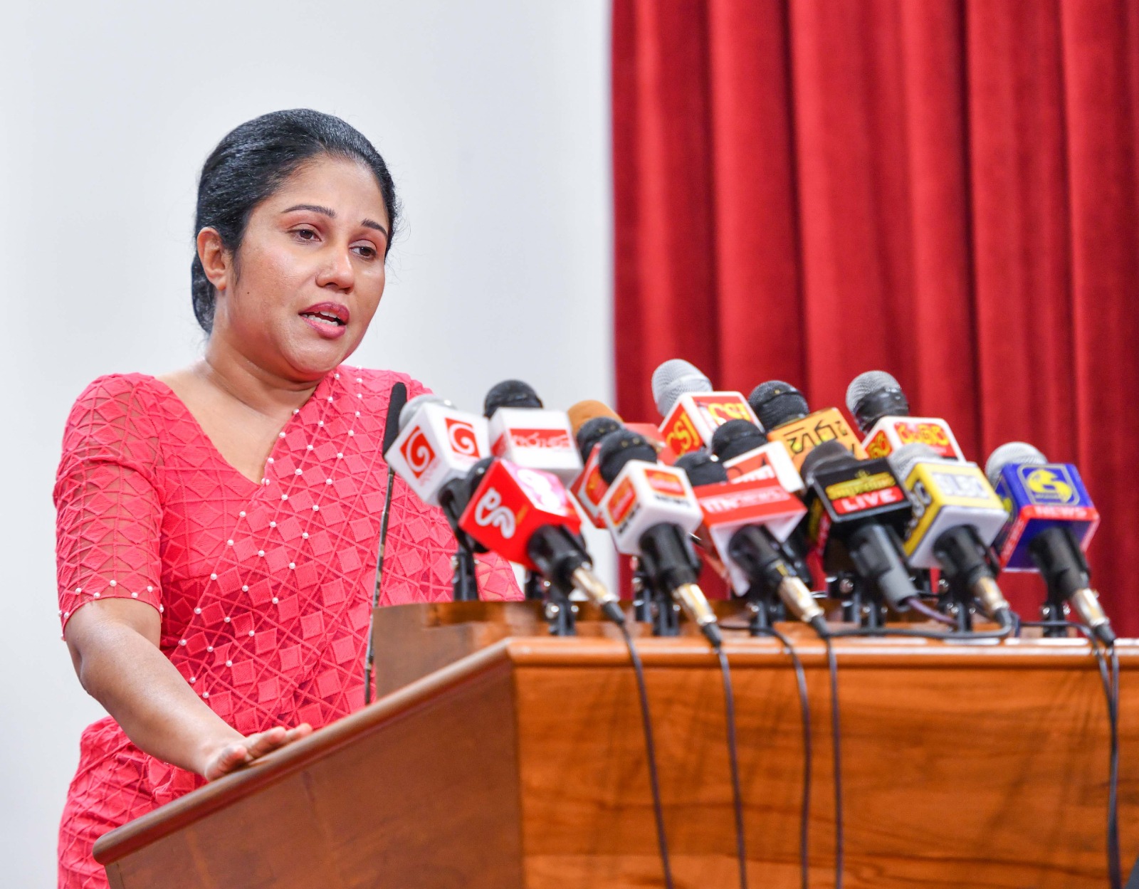 மருந்து இறக்குமதியில் இடம்பெறும் ஊழல், முறைகேடுகளைத் தடுக்க நடவடிக்கை: ராஜாங்க அமைச்சர் சீதா அரம்பேபொல
