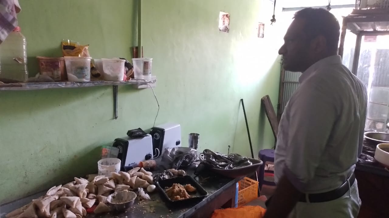 சாய்ந்தமருதில் கண்டுபிடிக்கப்பட்ட  உணவுகள் அழிப்பு