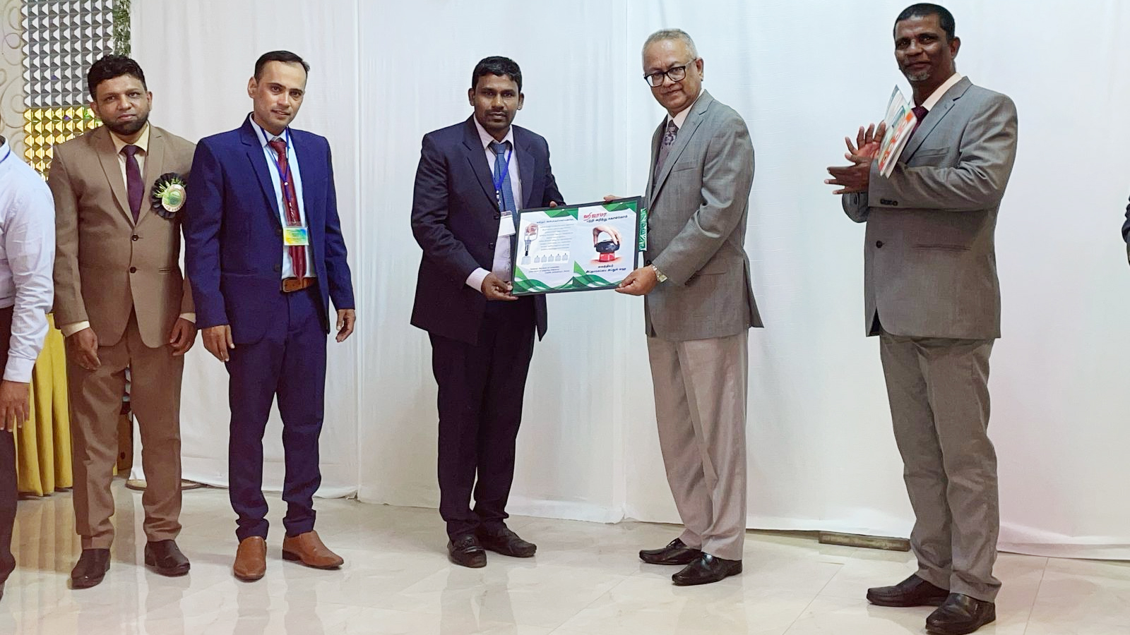 யூனானி தினம்: கிழக்கு ஆளுநரின் பங்கேற்புடன் திருகோணமலையில் கொண்டாடப்பட்டது