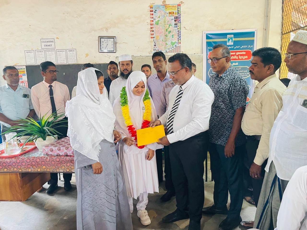 அட்டாளைச்சேனை அந்நூரிலிருந்து, பல்கலைக்கழகத்துக்கு தெரிவானோருக்கு பாராட்டு
