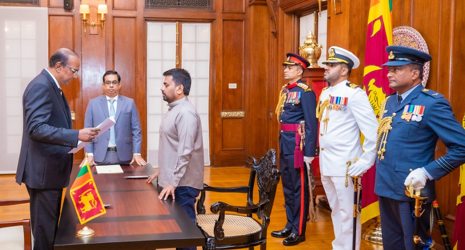 பதில் பிரதம நீதியரசராக அந்தனி லலித் ஷிரான் குணரத்ன நியமனம்