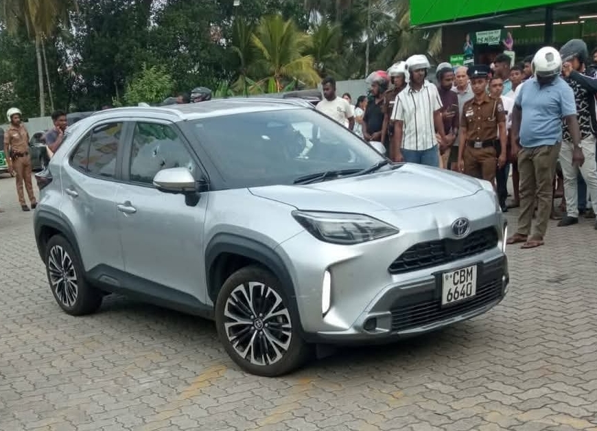 சட்டத்தரணி மற்றும் மனைவி கொலைக்கு உதவிய இரு சகோதரர்கள் கைது: பணத்துக்குப் பதில் போதைப் பொருள் பெற்றதாக பொலிஸார் தெரிவிப்பு