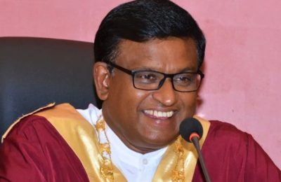 ஹம்பாந்தோட்டை முன்னாள் மேயர் எராஜ் பெனாண்டோவின் உடல், தூக்கில் தொங்கிய நிலையில் மீட்பு
