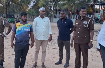 அட்டாளைச்சேனையில் சட்டவிரோத கடல் மண் அகழ்வு: முறைப்பாட்டினை அடுத்து, அக்கரைப்பற்று பொலிஸ் நிலையப் பொறுப்பதிகாரி களத்துக்கு வருகை
